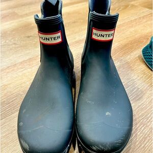 Size 10 women’s hunter ankle boots forest green